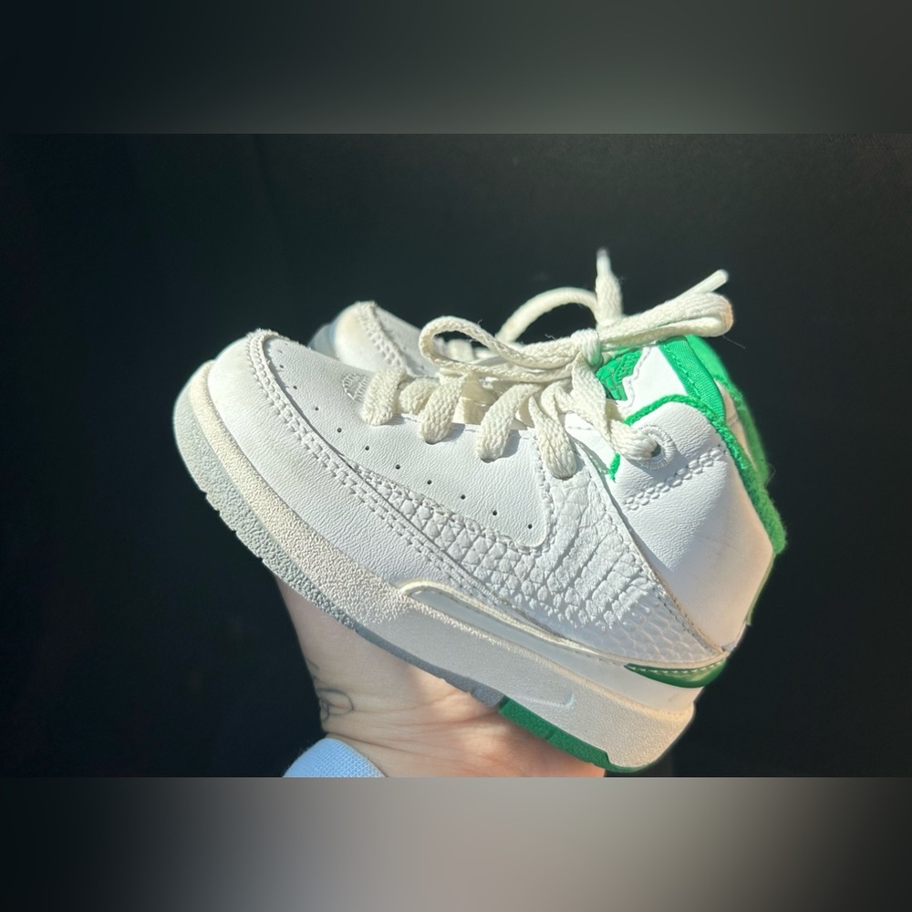 Jordan 2s
